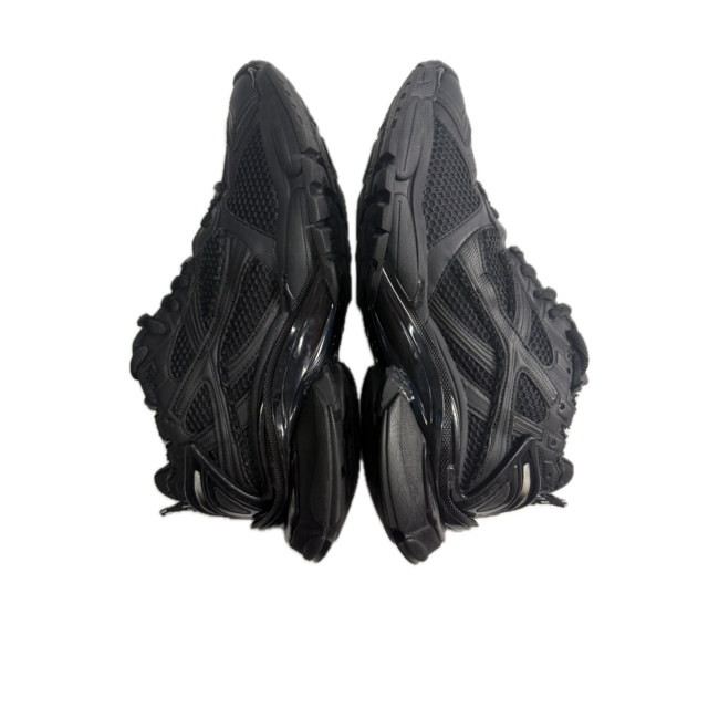 Balenciaga  Balenciaga Black Runner Sneaker Size 43 (10US)