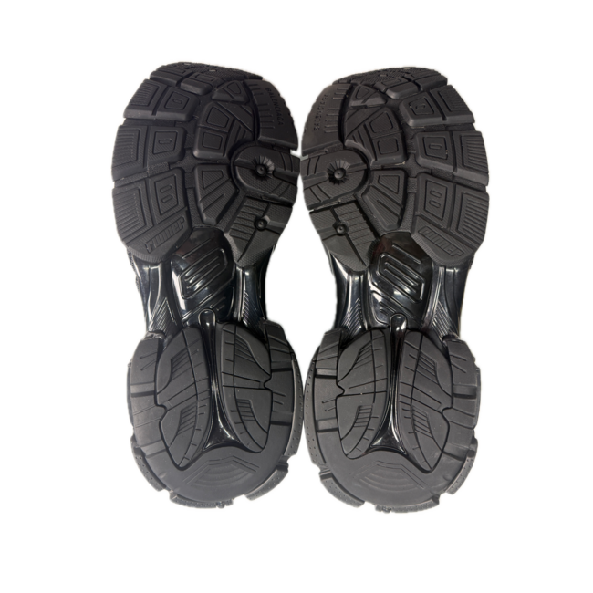 Balenciaga  Balenciaga Black Runner Sneaker Size 43 (10US)