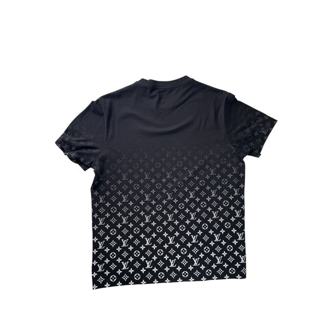 Louis Vuitton Gradient Cotton T-Shirt  Large (Retail $1090)