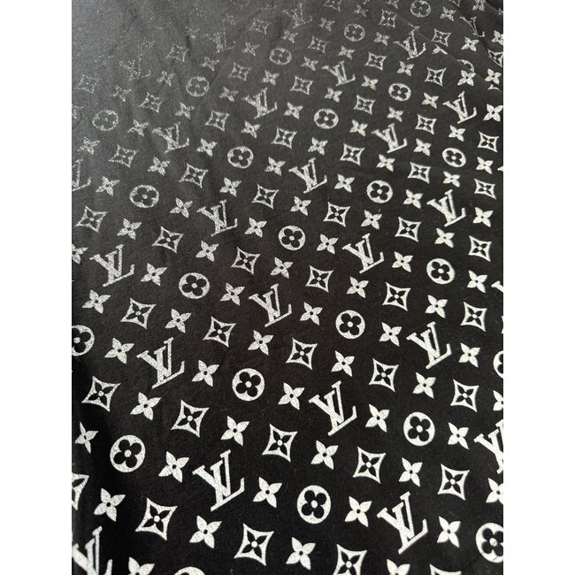 Louis Vuitton Gradient Cotton T-Shirt  Large (Retail $1090)