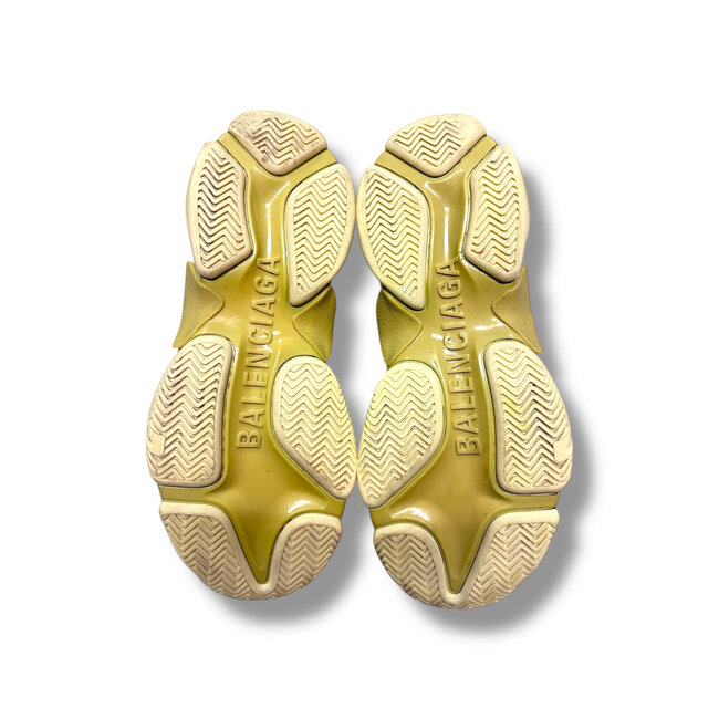 Balenciaga Balenciaga Triple S White Sneaker Size 11US