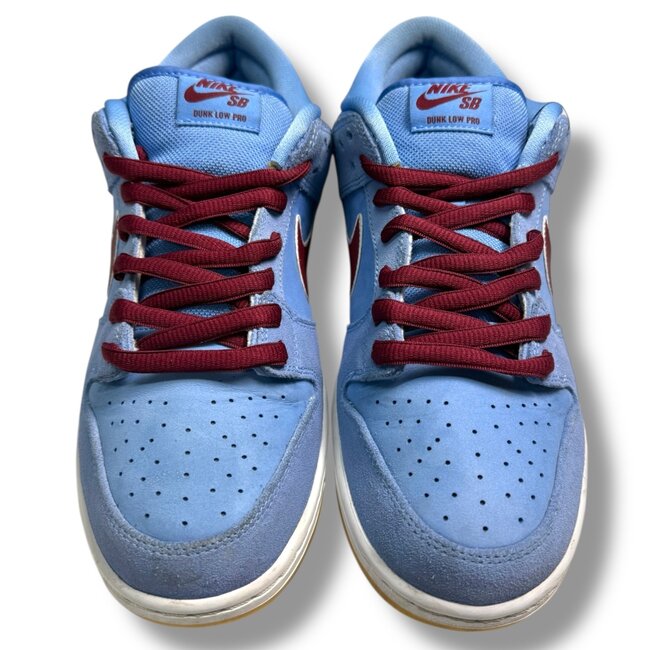Nike Nike SB Dunk Low Philadelphia Phillies Size 11