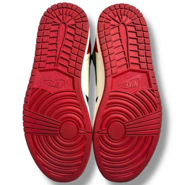 Jordan Brand Jordan 1 Retro High Bred Toe Size 9.5