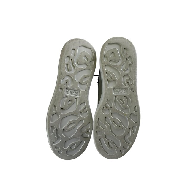 Alexader McQueen Alexander McQueen Oversized Studded Sneaker