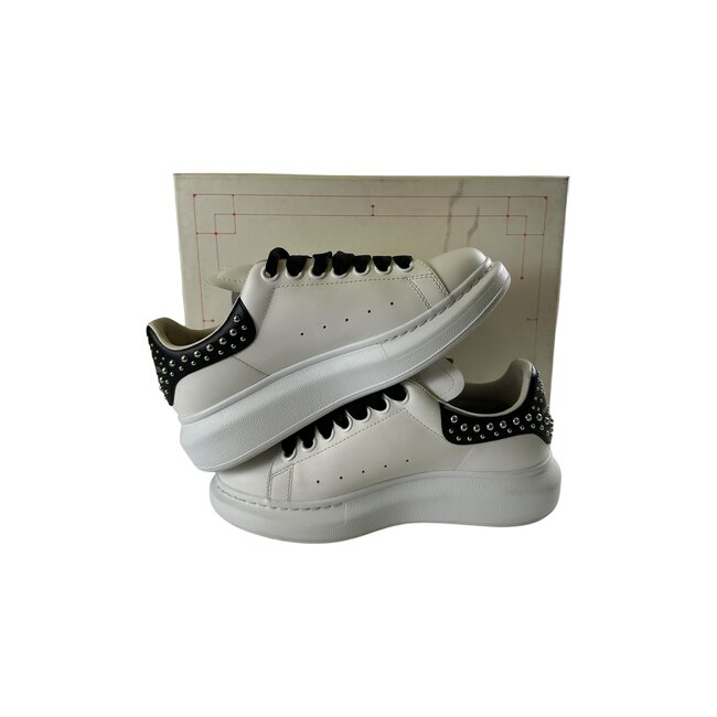 Alexader McQueen Alexander McQueen Oversized Studded Sneaker