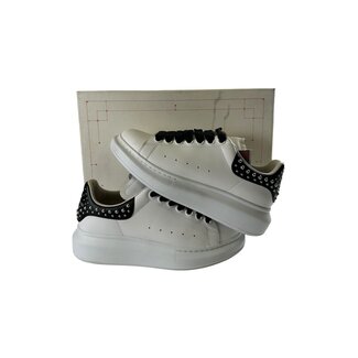 Alexader McQueen Alexander McQueen Oversized Studded Sneaker