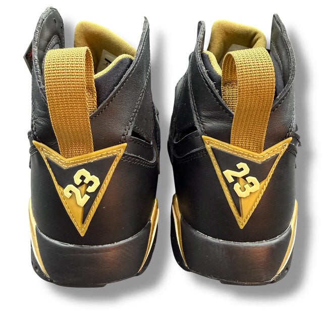 Jordan Brand Jordan Golden Moments Pack 6 & 7 Size 8.5 (Comes as Pack)