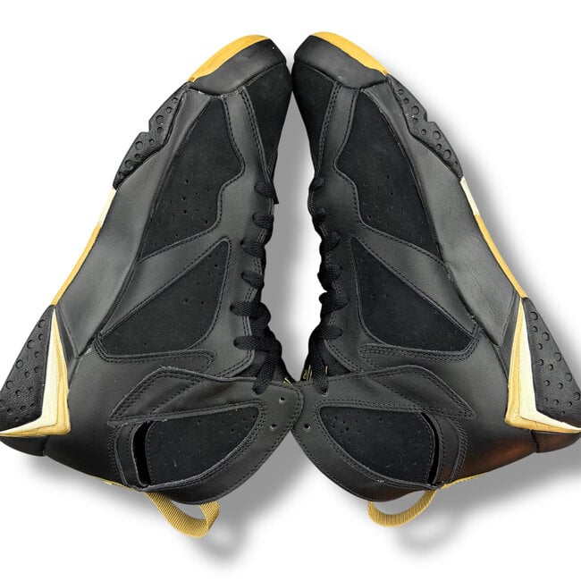 Jordan Brand Jordan Golden Moments Pack 6 & 7 Size 8.5 (Comes as Pack)