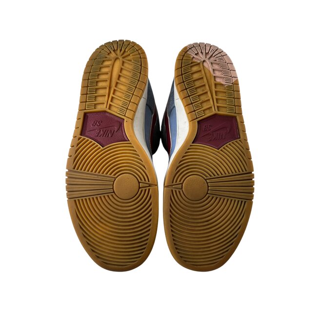 Nike Nike SB Dunk Low Philadelphia Phillies