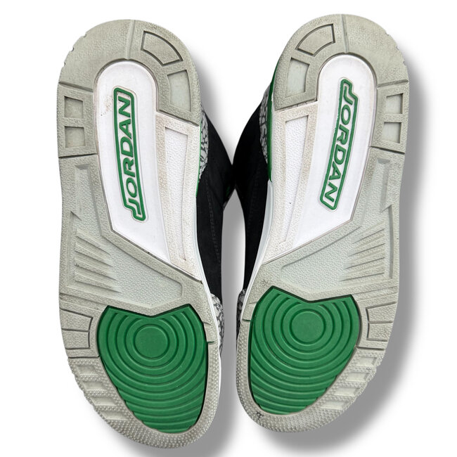 Jordan Brand Jordan 3 Retro Pine Green Size 6.5Y