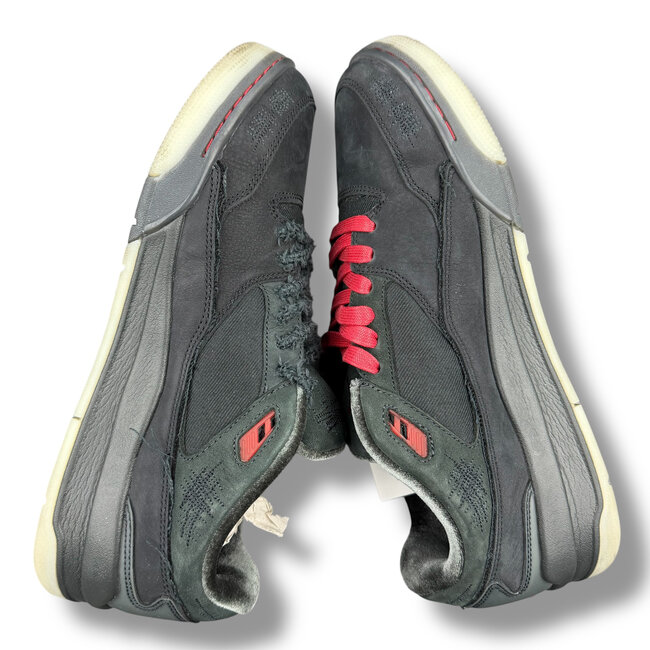 Jordan Flight Court Who Decides War Bred Size 12W/10.5