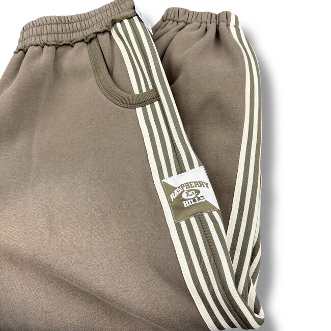 gv gallery GV Gallery Raspberry Hills Lil Leon Coffee Sweatpants Size Large