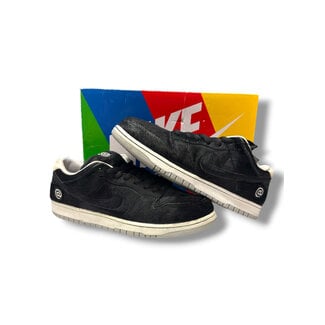 Nike Nike SB Dunk Low Medicom Size 13