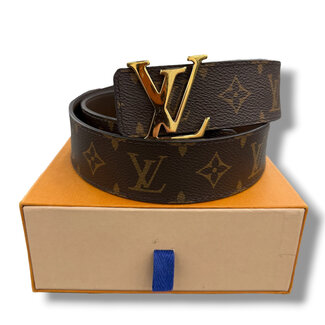 Louis Vuitton Louis Vuitton Initials 40MM Monogram Belt Size 85 (Fits 30-32) M/S (Retail $610)