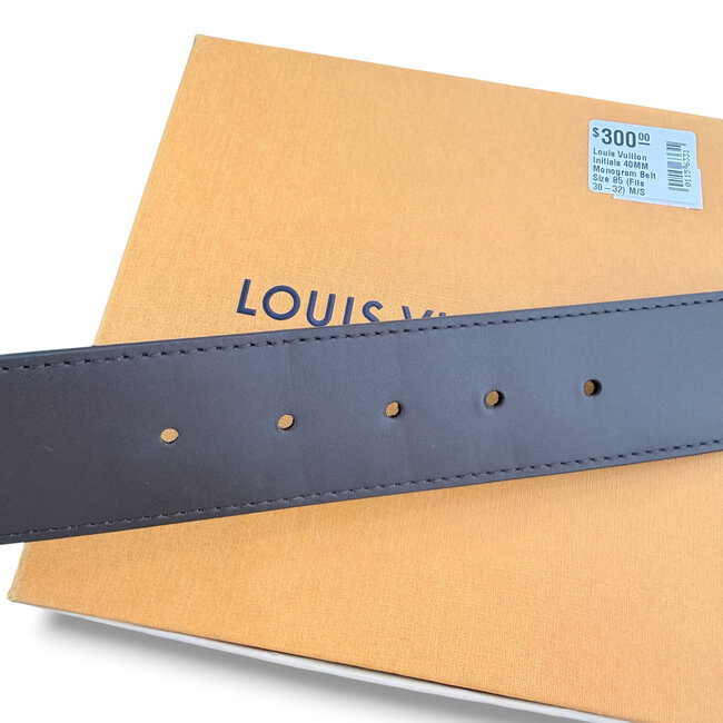 Louis Vuitton Louis Vuitton Initials 40MM Monogram Belt Size 85 (Fits 30-32) M/S (Retail $610)