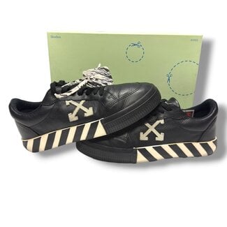 Off-White Off-White Vulcanized Leather Low Sneaker Size 7US