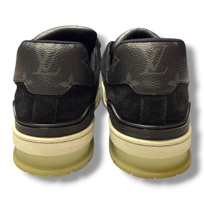 Louis Vuitton Louis Vuitton Black Monogram Trainer Size  US 9.5 (LV 8.5)