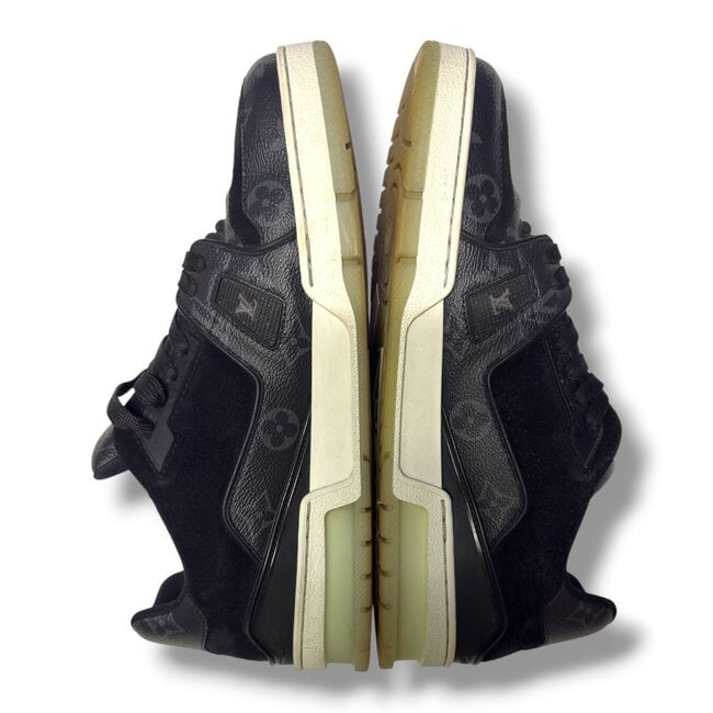Louis Vuitton Louis Vuitton Black Monogram Trainer Size  US 9.5 (LV 8.5)