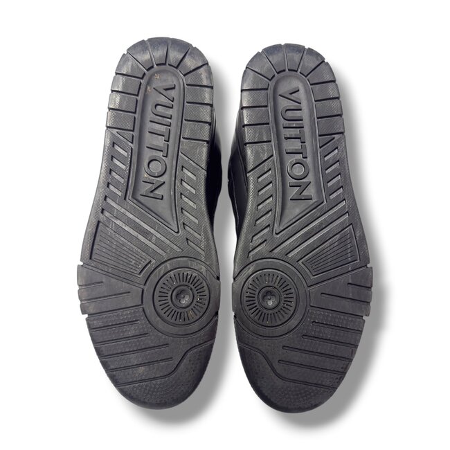 Louis Vuitton Louis Vuitton Black Monogram Trainer Size 11US