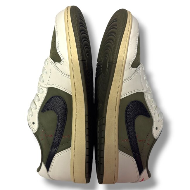 Travis Scott Jordan 1 Retro Low Travis Scott Medium Olive Size 9.5
