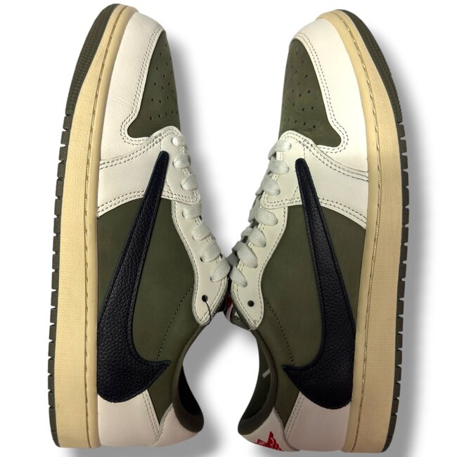 Travis Scott Jordan 1 Retro Low Travis Scott Medium Olive Size 9.5