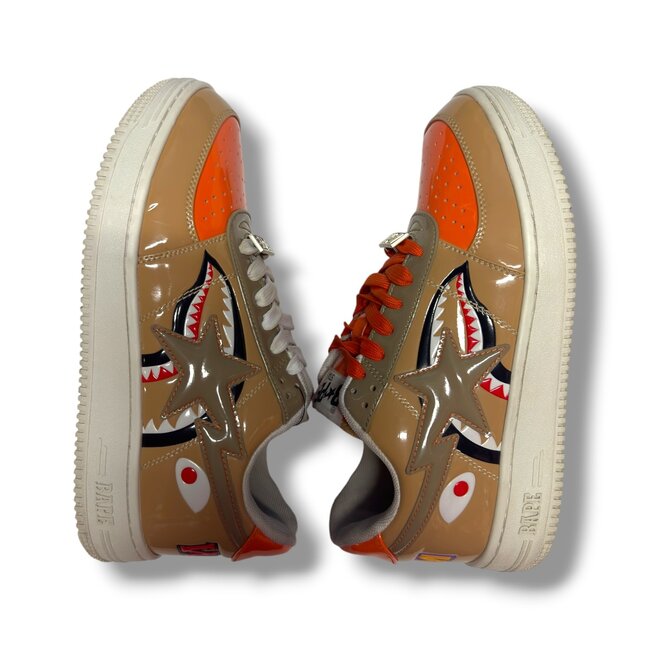 A Bathing Ape Bape Bapesta Tan Shark Size 9.5