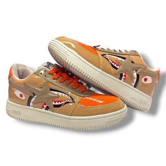 A Bathing Ape Bape Bapesta Tan Shark Size 9.5