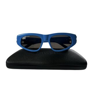 Balenciaga Balenciaga Cat Eye Acetate Sunglasses With Logo Hinges