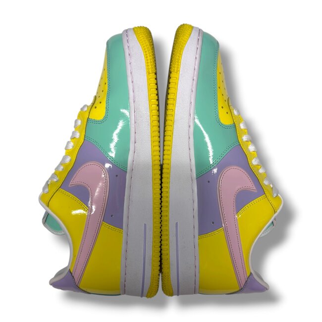Nike Nike AF1 Low Easter Size 10.5