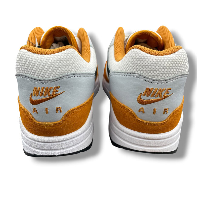 Nike Nike Air Max 1 Monarch Size 10