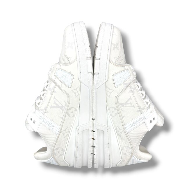 Louis Vuitton Louis Vuitton White Monogram Trainer Size US 8