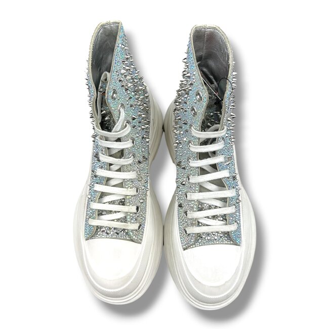 Alexader McQueen (Pre-Owned) Alexander McQueen Silver Crystal Embellished Tread Slick Boot 9