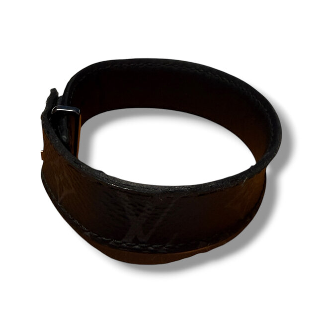 Louis Vuitton Louis Vuitton Black Monogram LV Slim Bracelet Size 19