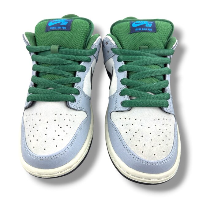 Nike Nike SB Dunk Low Maple Leaf Central Park Size 7.5