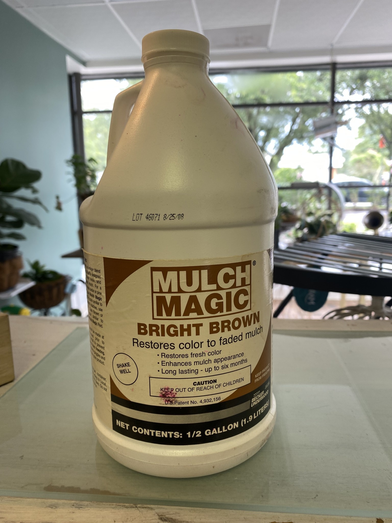 Mulch Magic- Bright Brown 64oz - The Plant Shoppe