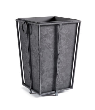 CALLAHAN TAPERED PLANTER TALL