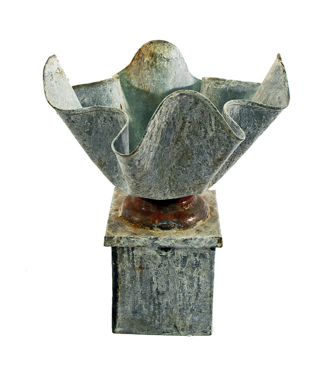 The Plant Shoppe Kerchief Planter w/base Small