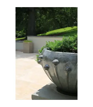 Kroton Bowl Medium~14"H x 27"W Oyster White