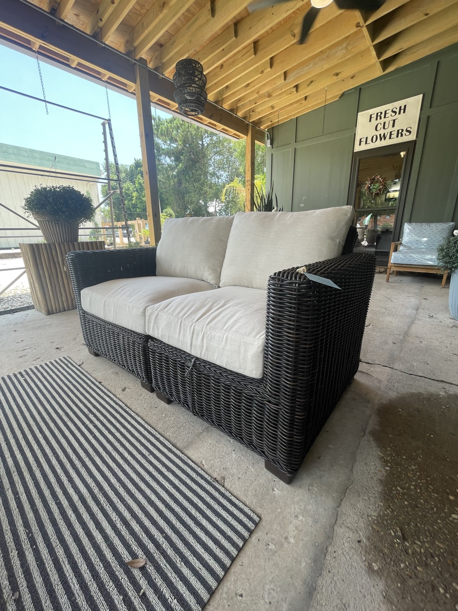 Summer Classics RUSTIC WOVEN SECTIONAL Left Right BLACK WALNUT WM with LINEN DOVE cushions
