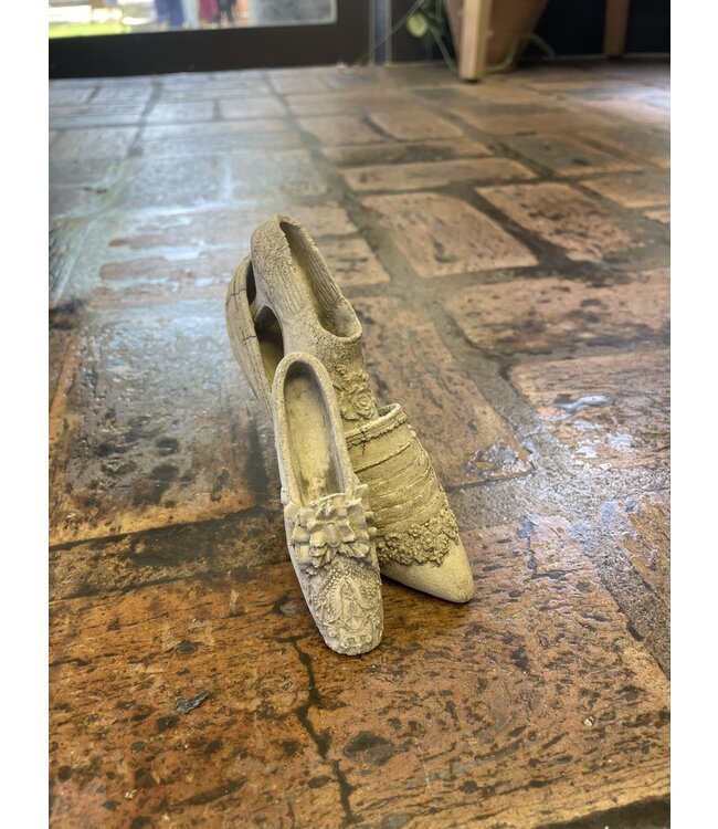 Concrete - Shoe Trio