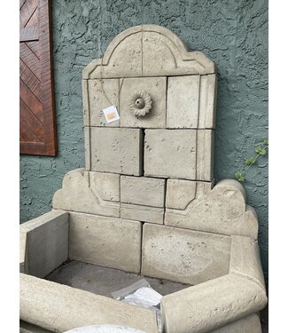 Lg Rosette Fountain  53 × 47 × 32 in French Gray = 16 pieces