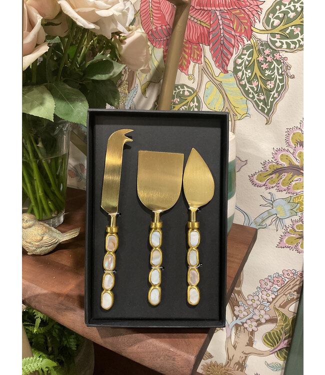 MOP Handle Cheese Knives S/3
