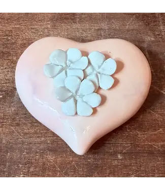 Mini Heart Garden Pink with Blue Flowers