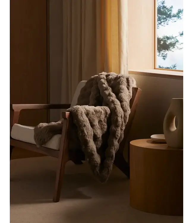 Cozy Earth Cozy Earth Bubble Cuddle Blanket Walnut  Oversized Throw Large