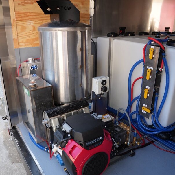 7x16 Enclosed Drone Trailer