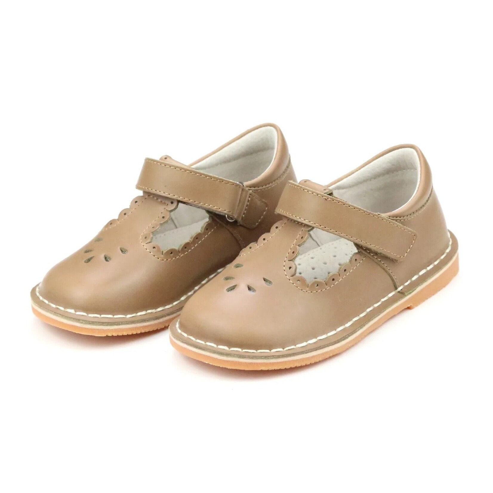 L'Amour Angie Scalloped MJ Mocha