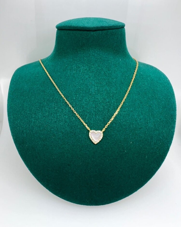 Bara Boheme Pearly Heart Necklace