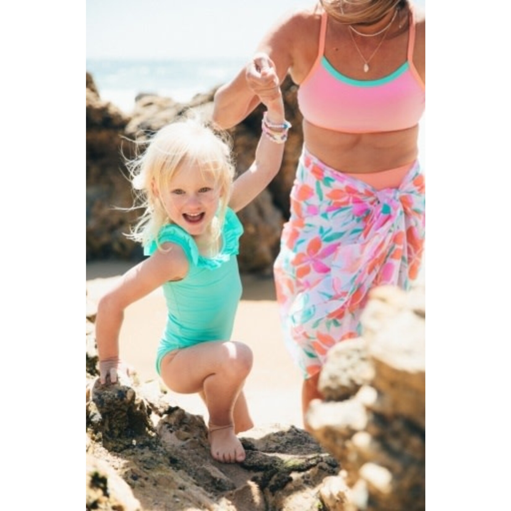 FEATHER 4 ARROW VACAY RUFFLE RIB ONE-PIECE