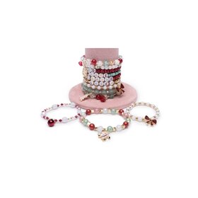 Great Pretenders Christmas Bracelet