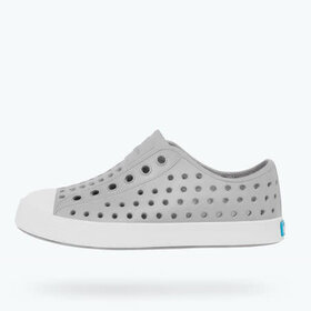 Native Jefferson Pigeon Grey